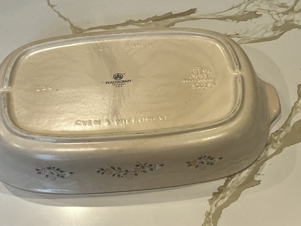 vintage pfaltzgraff 2 Quart Baker Baking Pan Oven Microwave Remembrance pattern