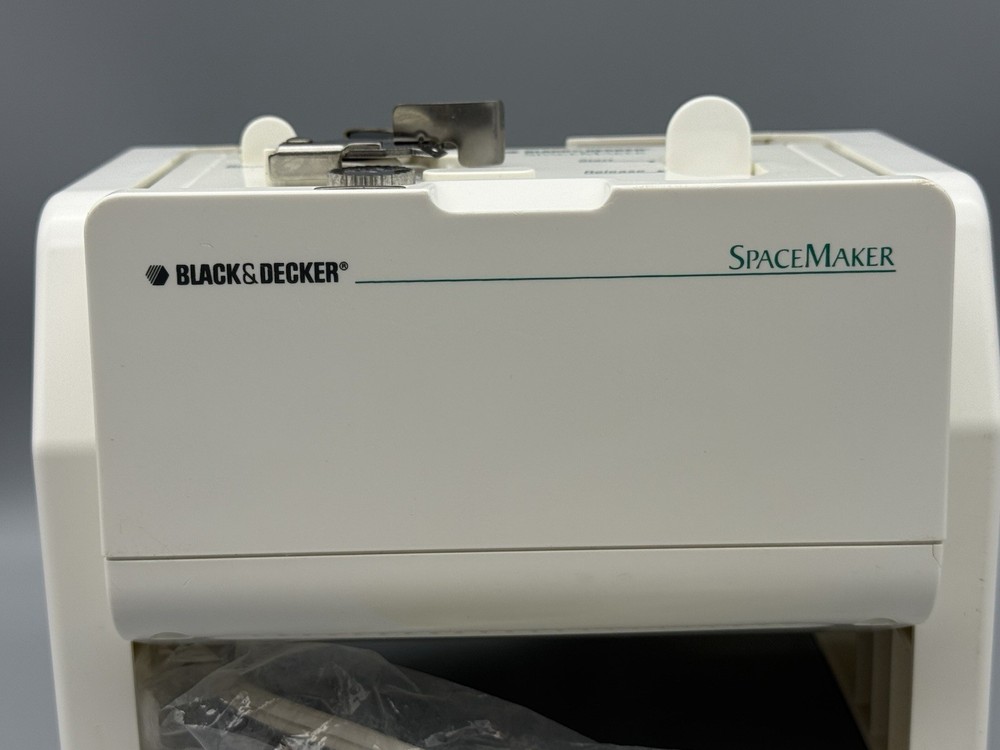 Black And Decker Space Maker Can Opener EC 600 Type 2 New With Issues *Read*