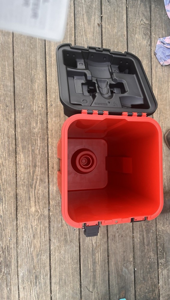Milwaukee M18 FUEL Cordless Drain Snake With Cable Driver Locking Feed System