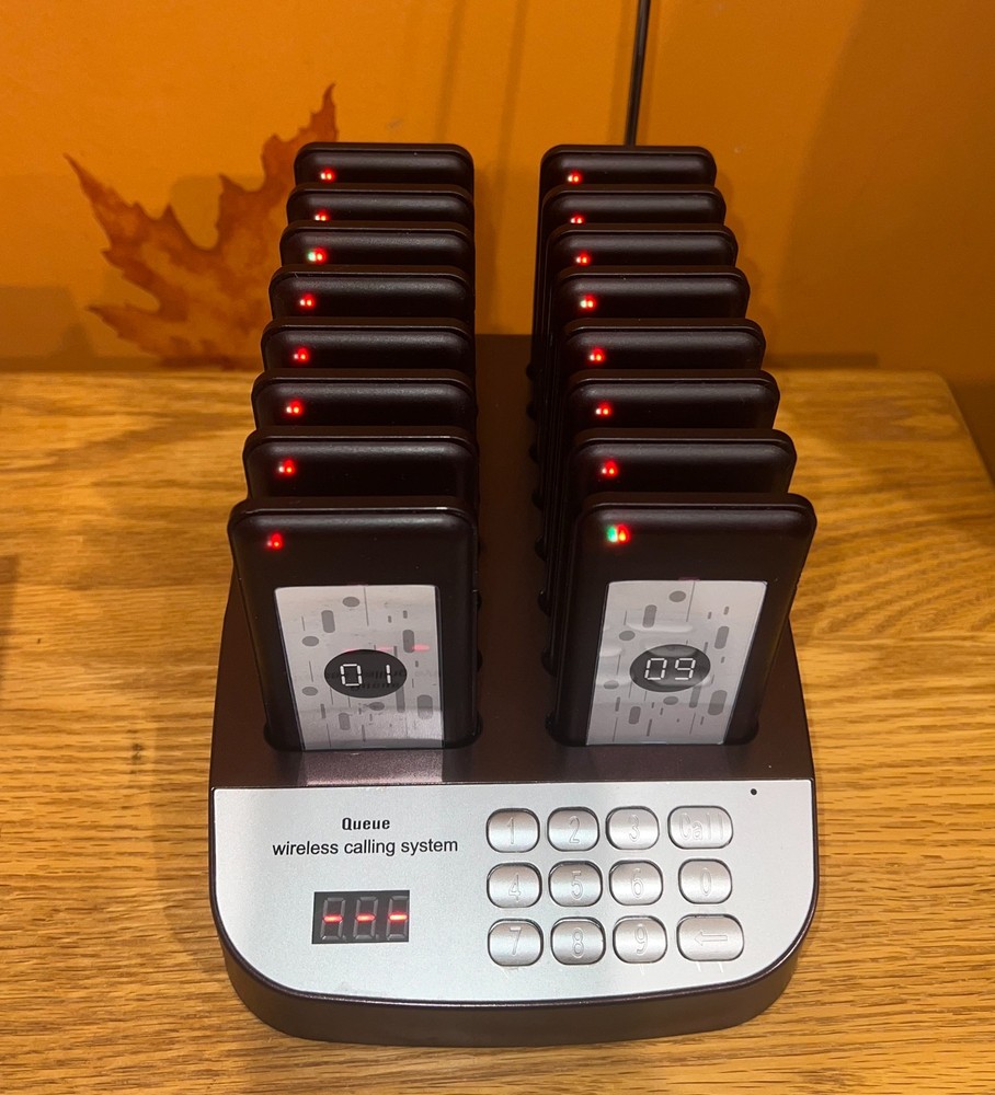 Pandaar Restaurant Pager System, 16 Pagers, 1640ft Long Range *Some don’t work