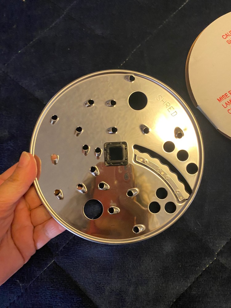 Cuisinart Pro Classic Food Processor Shread Blade New!