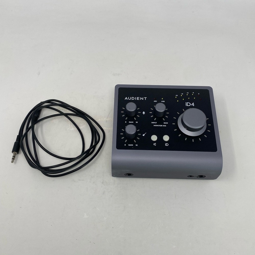 Audient iD4 MKII USB-C 2x2 Audio Interface - Black