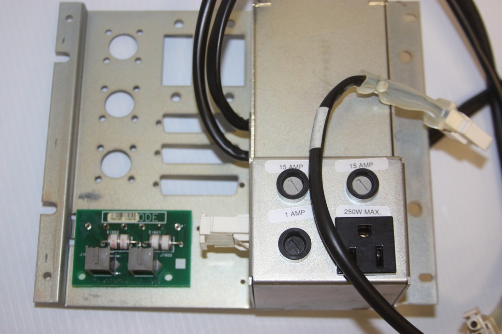 High Power Junction Box TLN3022B--Motorola Quantro/Quantar Repeater/Base Station