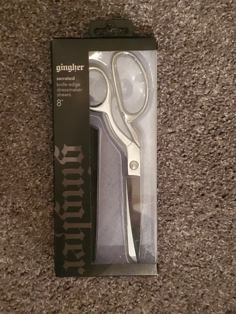 Gingher Serrated Knife-Edge Dressmaker Shears 8"
