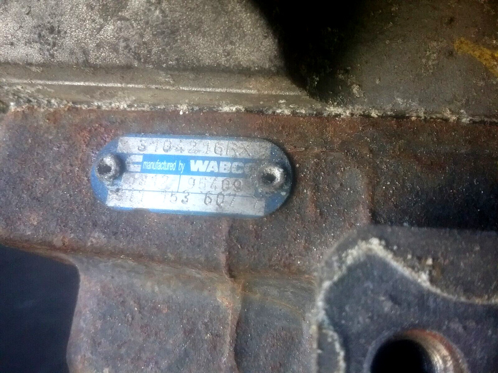 CUMMINS ISX AIR COMPRESSOR 3104216RX