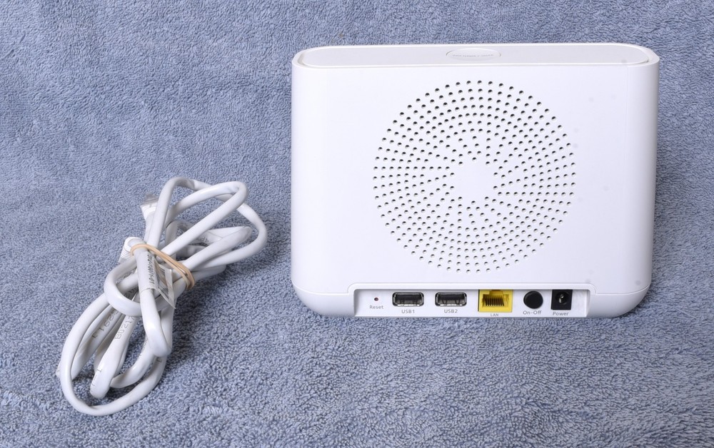 Arlo Pro Security Camera System – VMB4000 Base Station + 1 Wireless Cameras