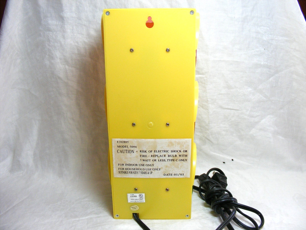 2005 Spongebob Stoplight Nightlight Decoration Model 5094 A-3