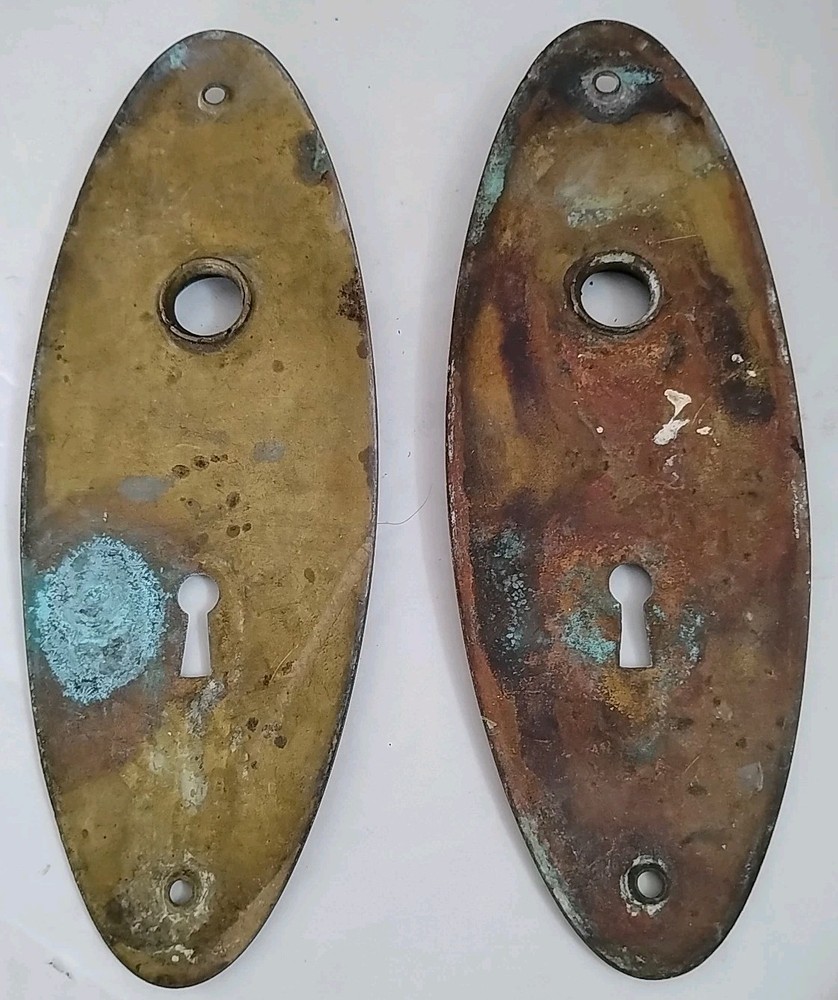 Antique 3 brass door knobs, 2 brass back plates