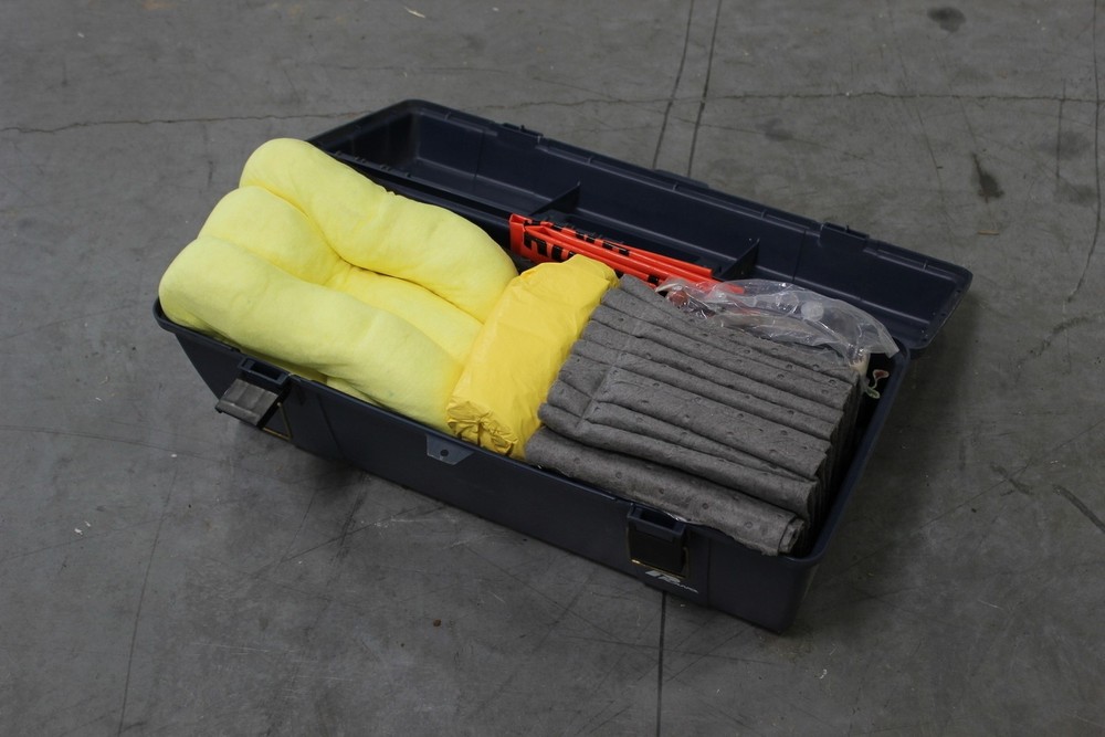 SURPLUS NEW ERRA Spill Response Kit – Safety