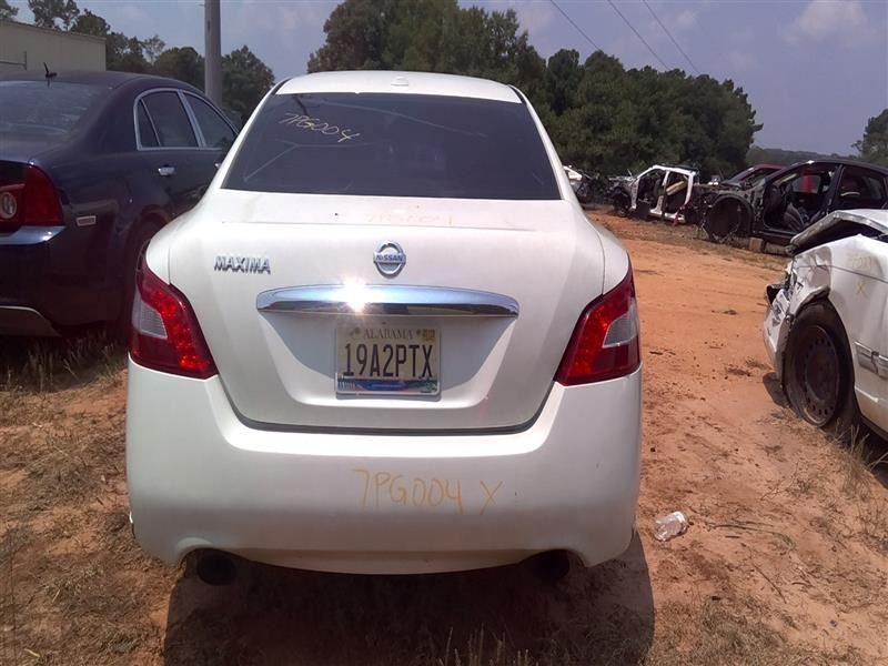 Console Front Floor With Navigation System Fits 10 MAXIMA 103958059