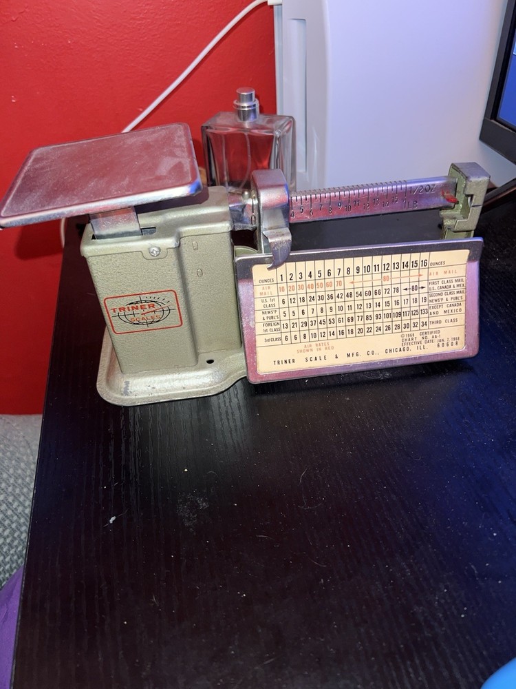 Antique 1968 Triner USPS Postal Scale With Rate Chart