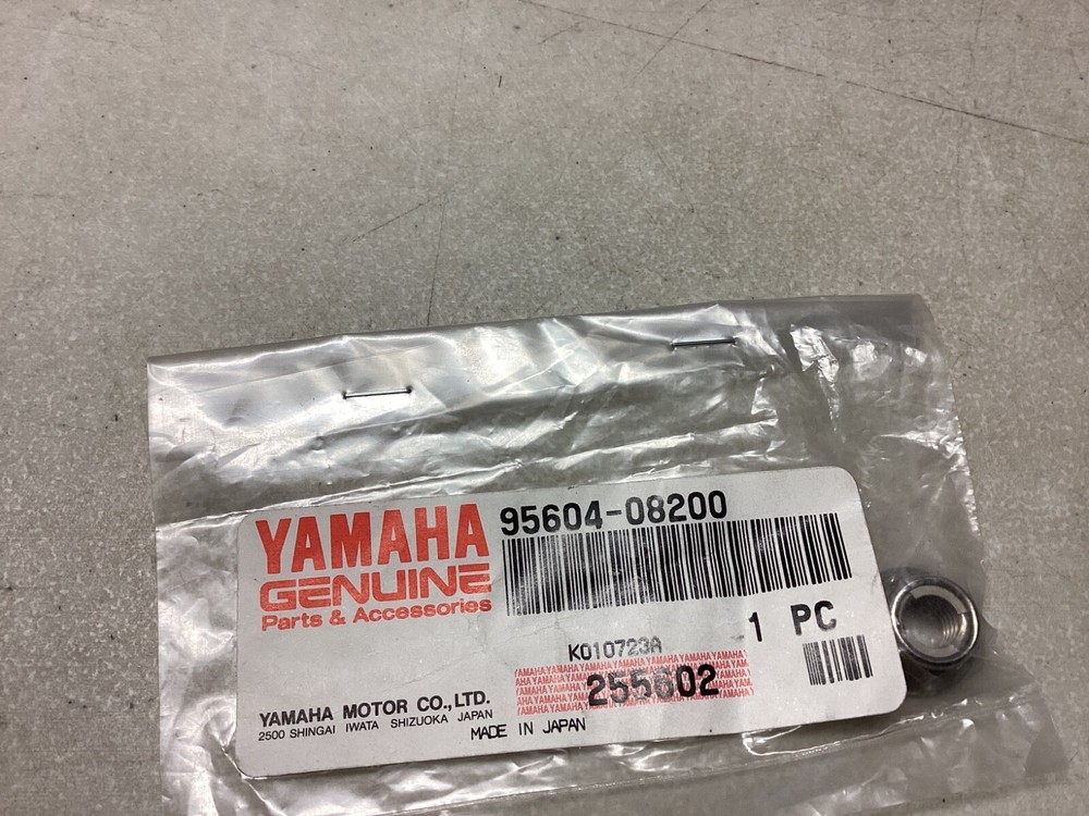 Yamaha Flange Nut 95604-08200 Qty-2