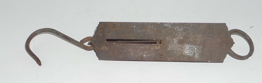 vintage spring scale 6" long (S18)