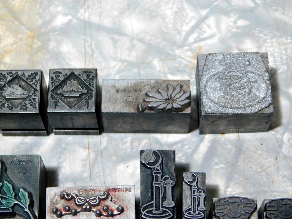 22 pieces metal printing blocks
