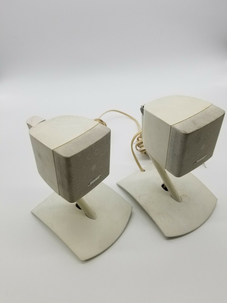 Bose Fresspace 3 Single Cube White Speakers