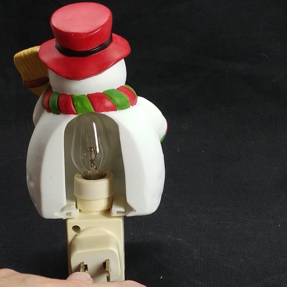 Vintage Ceramic Snowman in Red Hat Night Light with Switch 5.75" Tall EUC