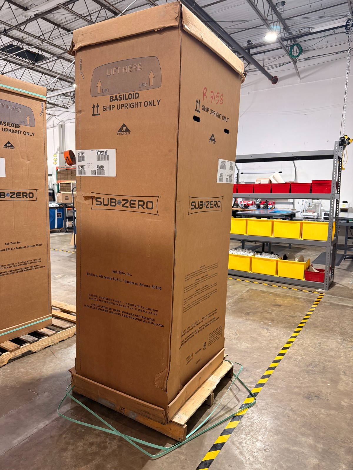 Sub-Zero DET3050RIDR 30″ Designer Panel Ready Refrigerator 30x84x24 – New In Box