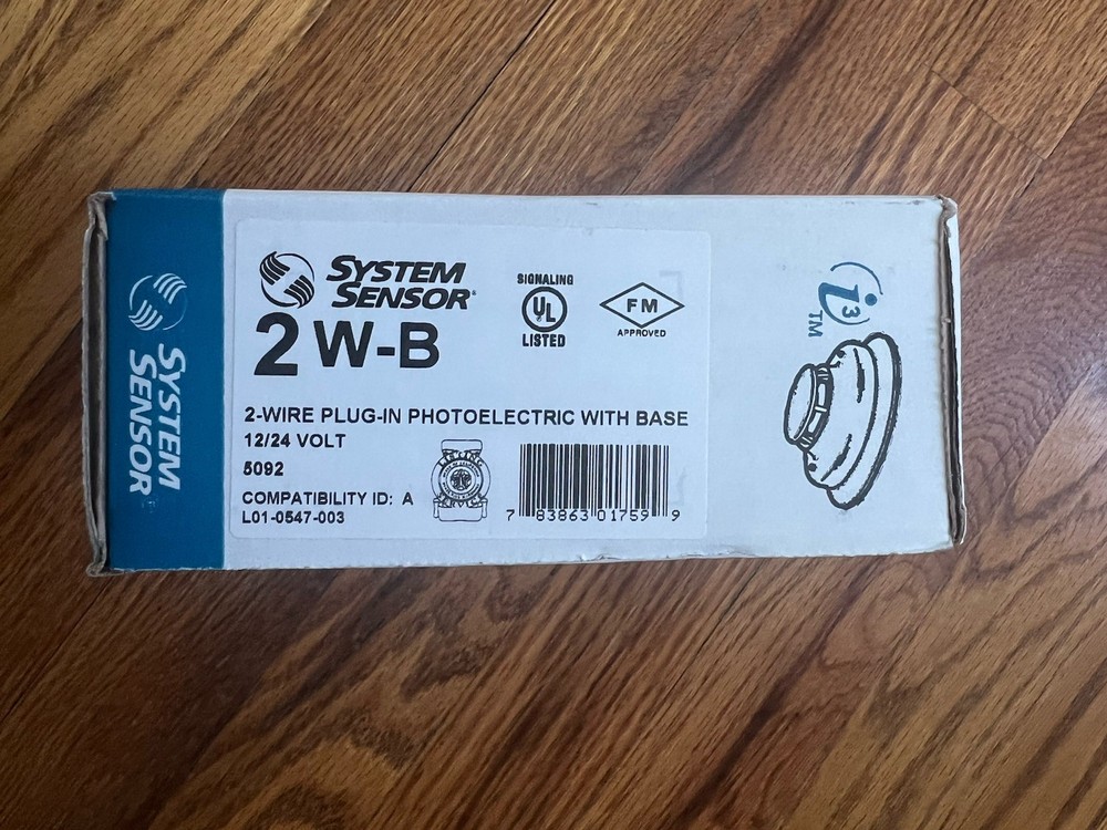 NEW System Sensor 2W-B Two Wire plug-in Photoelectric with Base