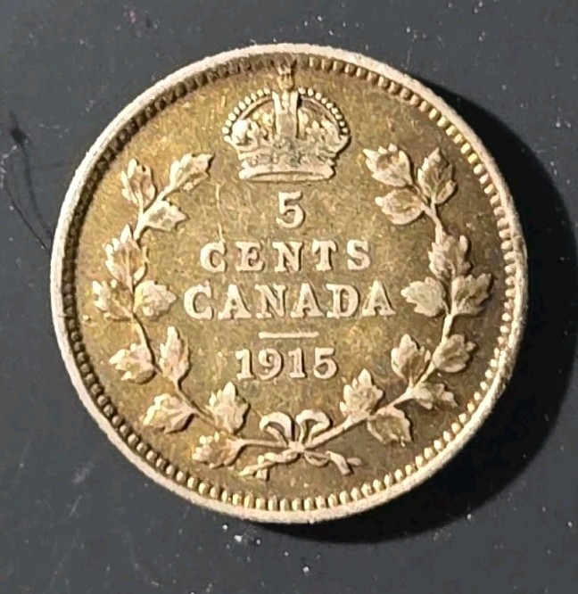 1915 Canada 5 cent silver  - Solid  VF  stk#K976