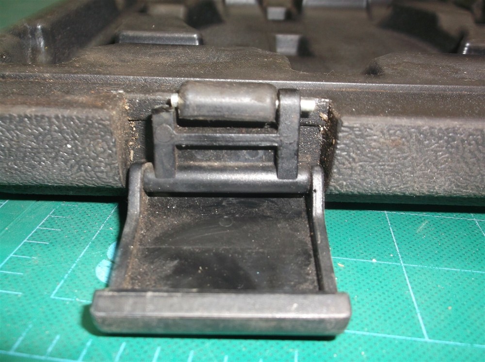 Case Only For A Matco Tools 7-Ton Puller/Bearing Separator With One Broken Latch