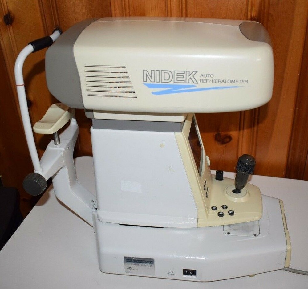 Nidek ARK 700-A autorefractor-not a keratometer