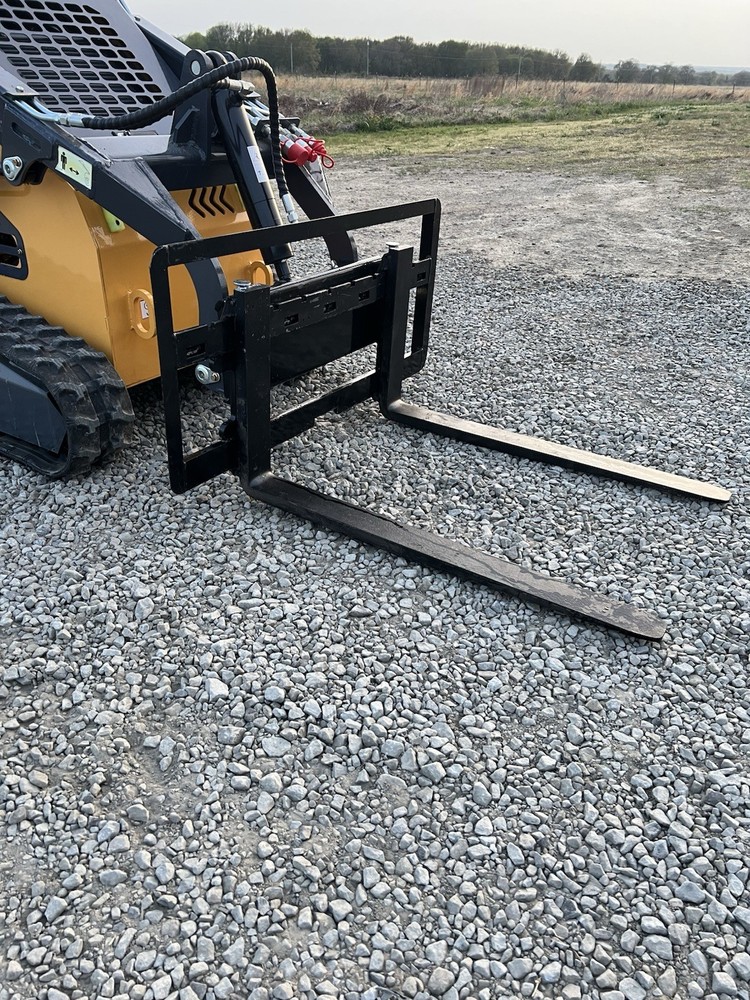 Pallet Fork Attachment Black Universal for Mini Skid Steer Loader
