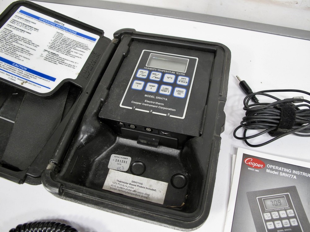 Cooper SRH77A Electrical-Thermal Digital Instrument Temp / Humidity Precision