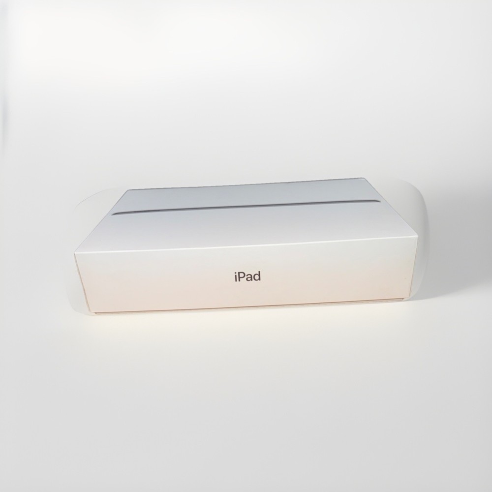 iPad 9th Generation Wi-Fi 64GB Space Gray (EMPTY BOX ONLY)