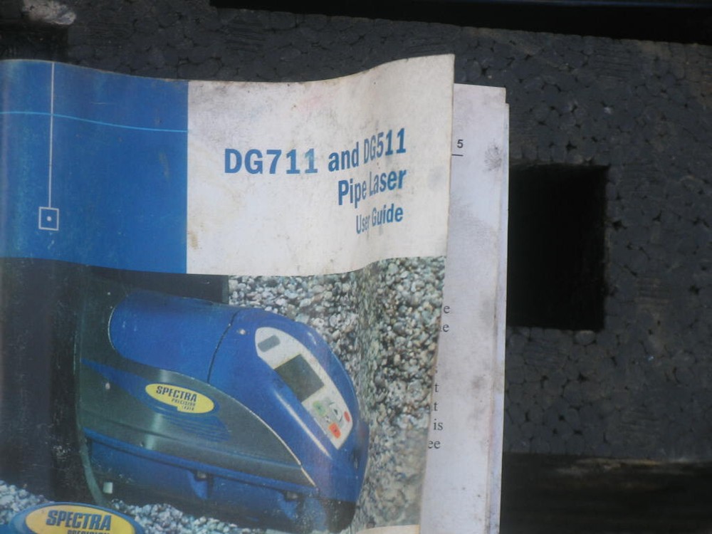 Spectra Precision DG711 Pipe Grade Level Laser W/ Case