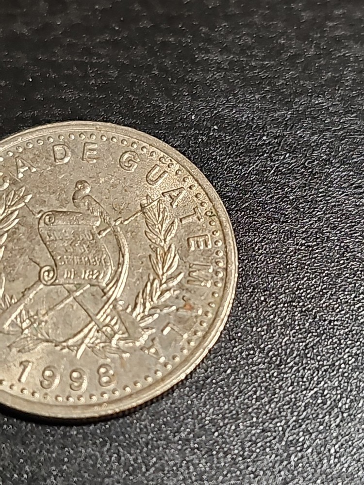 1998 Guatemala 10 Centavos Coin