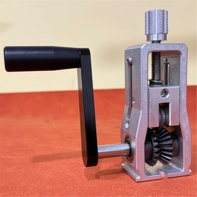 Wire Adjustable Height Wire Stripping Tool for Efficient Wire Peeling