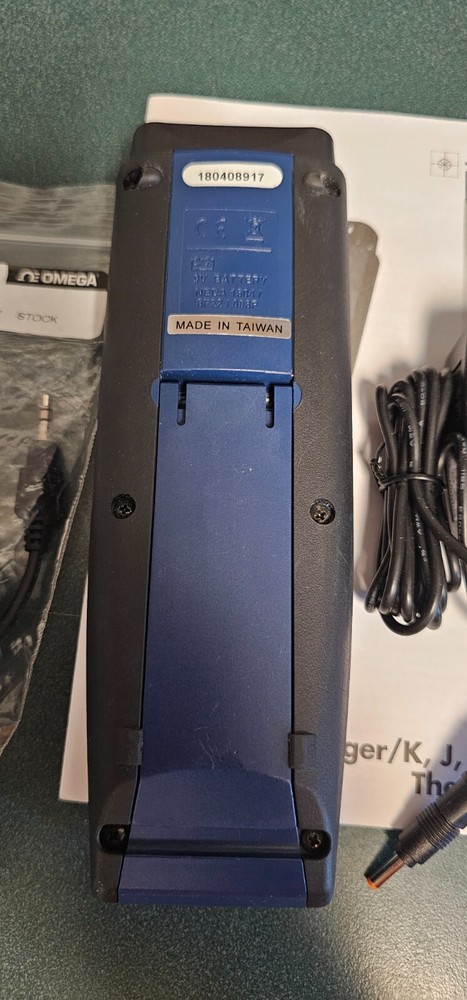 Omega HH378 Data Logger/ K, J, E, T Typer Thermometer