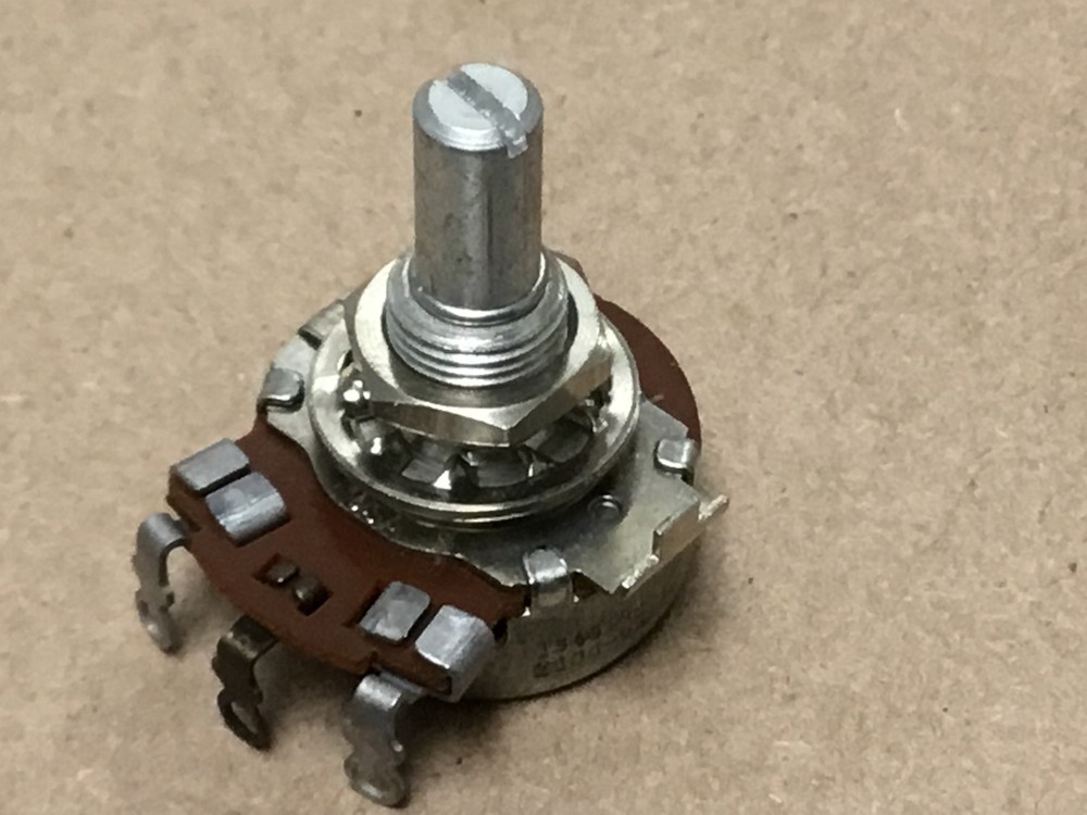 (1 PC) HEWLETT PACKARD 2100-0015 NONWIRE WOUND VARIABLE RESISTOR