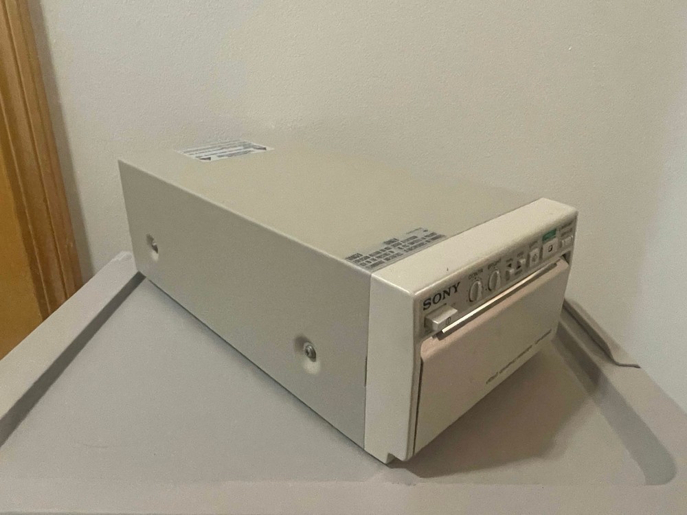 Sony UP-870MD Video Graphic Printer - Working