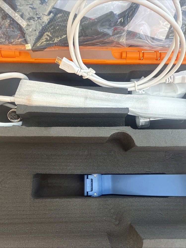 Portable Lab Conductivity Meter,Containing Conductivity,TDS,Salinity,Temp EC310F