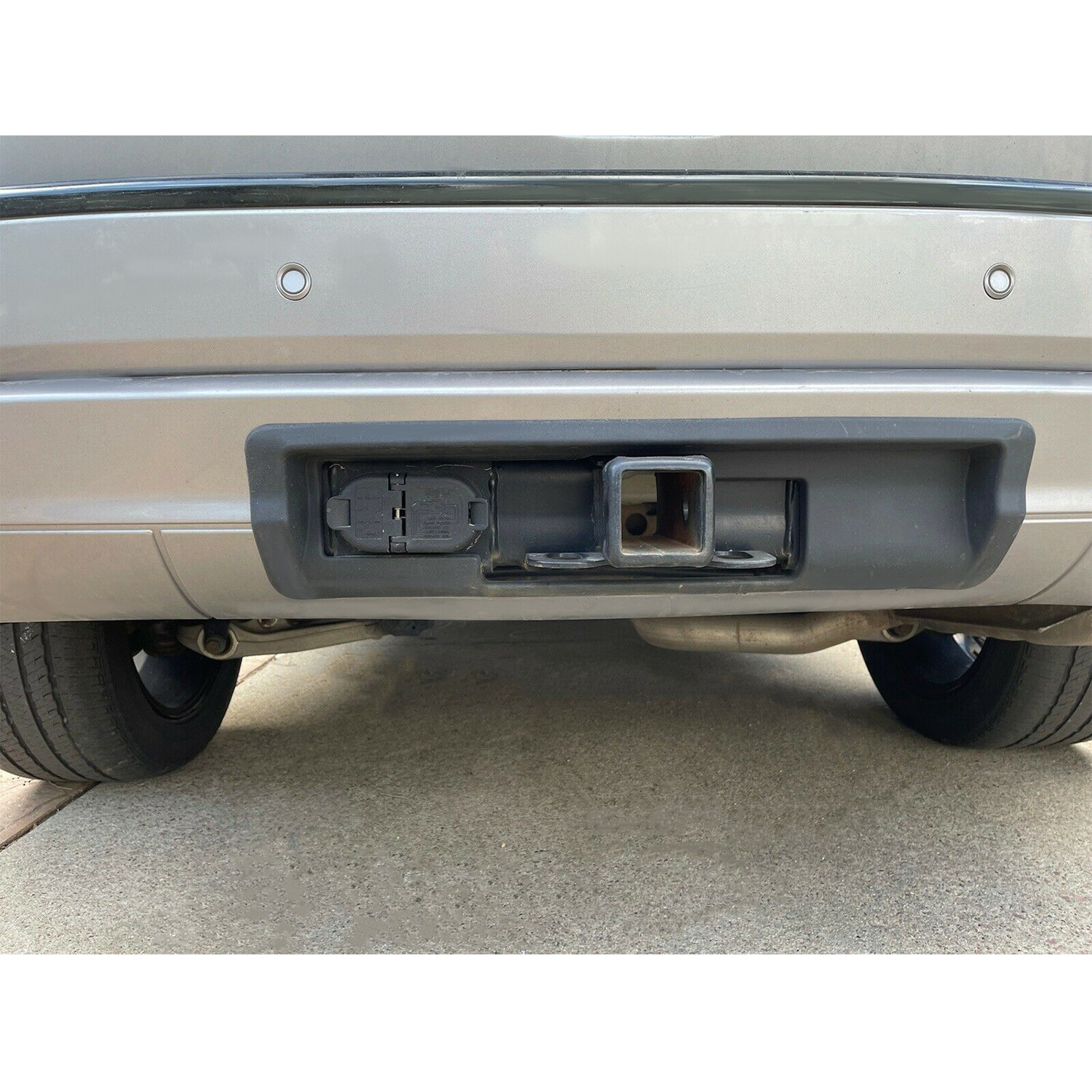 For Jeep Grand Cherokee L/4XE 2022 Steel Rear Trailer Hitch Receiver Hitch Bezel