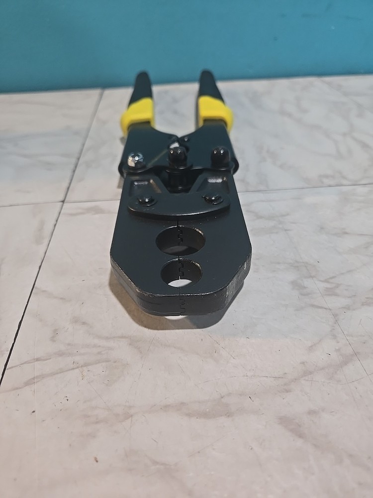 Apollo 1/2 in. and 3/4 in. PEX-B Crimp Tool