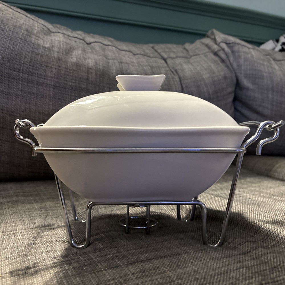 Godinger Sienna Angled White Chafing Dish with Silver Holder