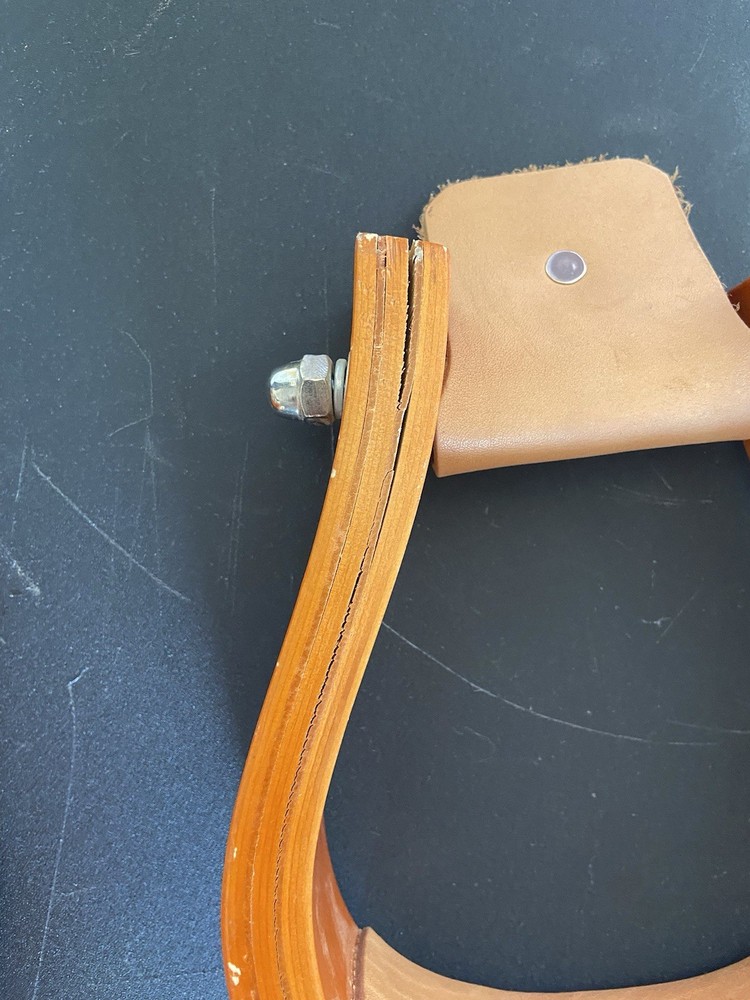 Plain wooden stirrup 2” Brand New
