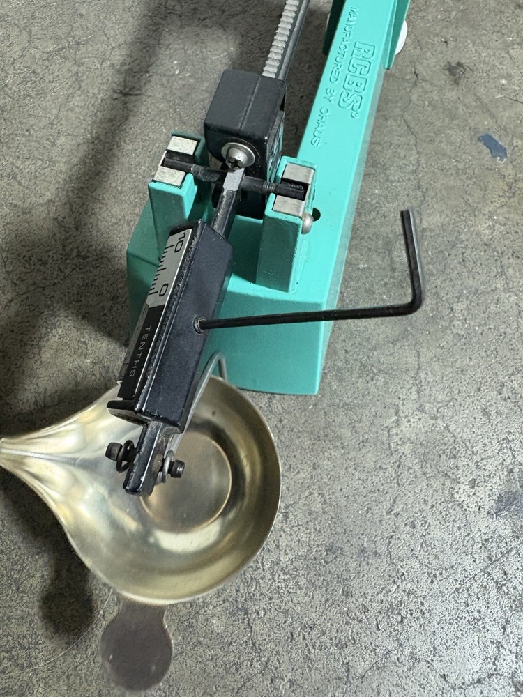 RCBS 5-10 Powder Reloading Balance Beam Scale