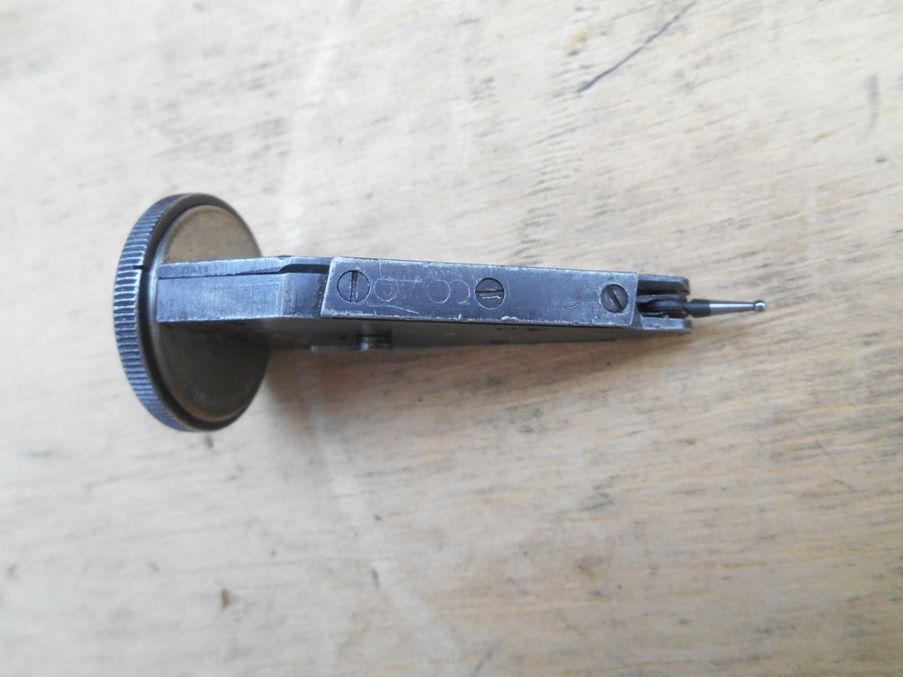 FEDERAL MODEL 5 DIAL INDICATOR , .001"