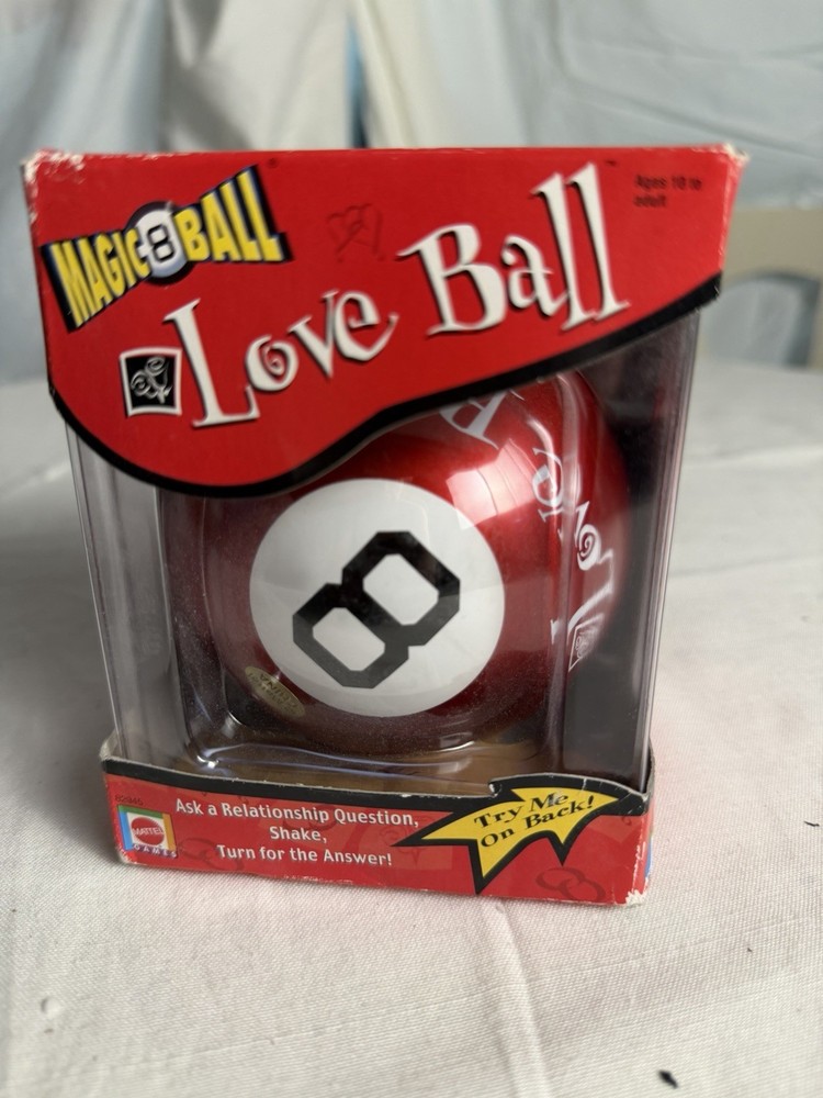 Magic 8 Ball Love Ball