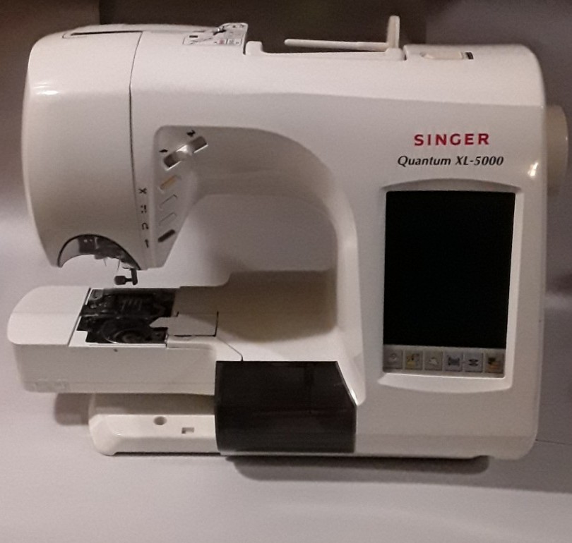 Singer Quantum XL-5000 Computerized Sewing Machine No Embroidery Unit Parts Only