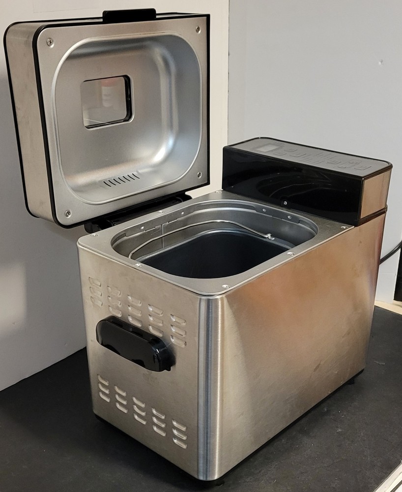 Cuisinart Automatic Programmable Stainless Steel Bread Maker CBK-100