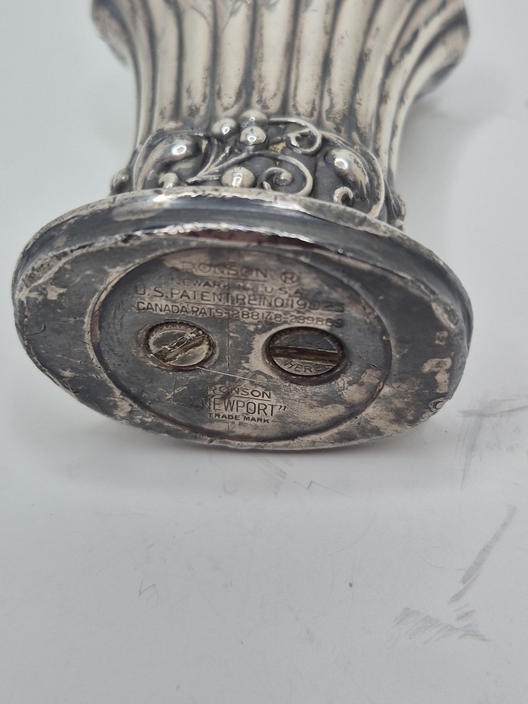 Vintage Ronson “Newport” Table Lighter Silver Plated