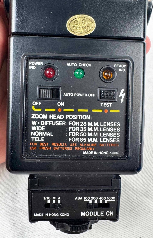 STAR-D SDG-480 camera flash with case. Tested and works.