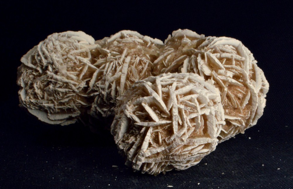 #8870 Selenite "Desert Rose" - Mexico
