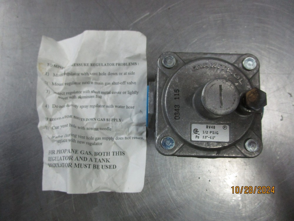 Maxitrol RV48 Propane Regulator New