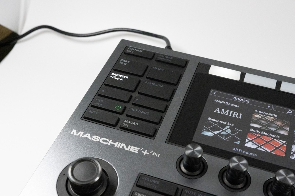 Native Instruments MASCHINE+ Standalone Production and Performance Instrument -