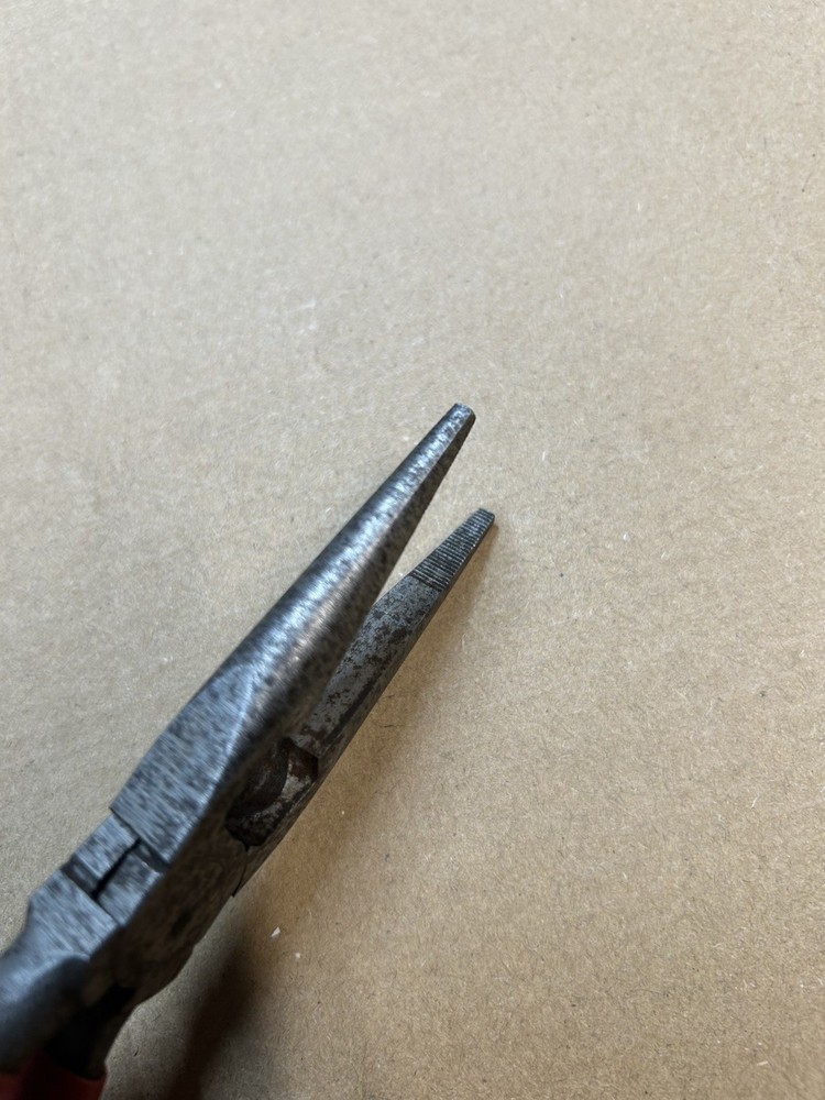 Snap-on Needle Nose Pliers